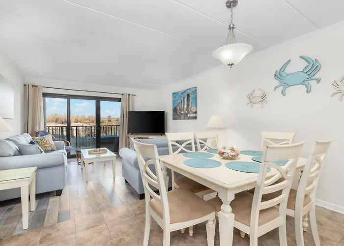 Ocean Trail-2 Bedroom Ocean Front Condo! Ocean City