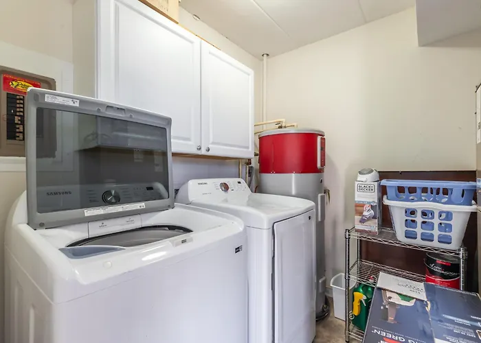 Ocean Trail-2 Bedroom Ocean Front Condo! Holiday home Ocean City