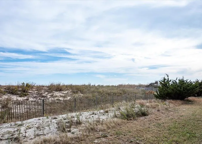 Ocean Trail-2 Bedroom Ocean Front Condo! Ocean City