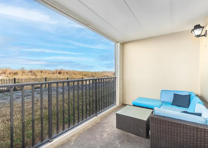 Ocean Trail-2 Bedroom Ocean Front Condo! Ocean City